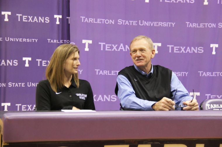 The TexAnn basketball head coach Ronnie Hearne announced his retirement this morning at a press conference, while Misty Wilson was named the next head coach.