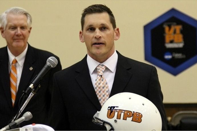 Carrigan+addresses+UTPB+upon+accepting+the+head+coach+position.