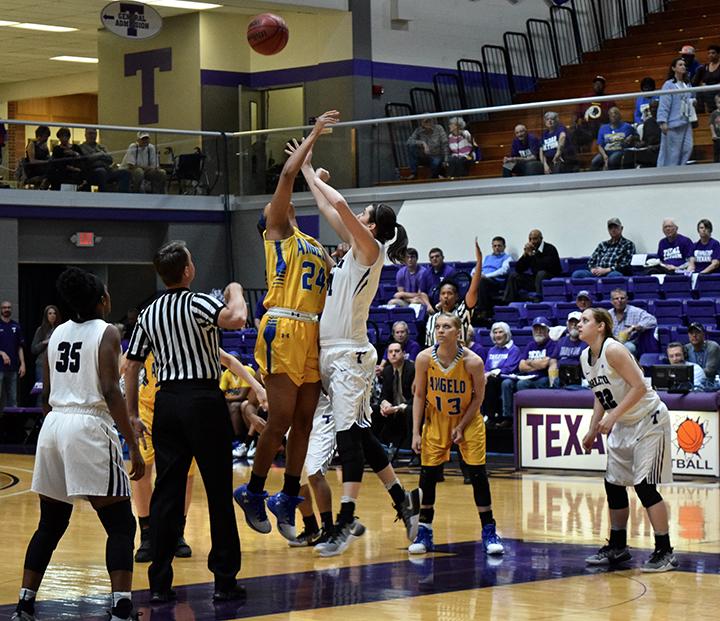 TexAnns win 79-77 against Angelo State
