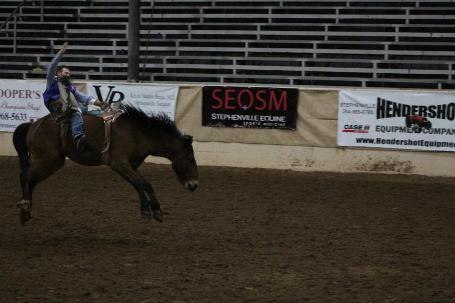 Bodee Lammers rides in the bareback riding event at the Tarleton stampede.
