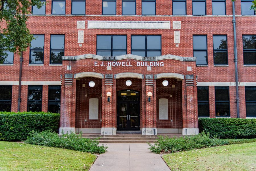 The+E.J.+Howell+education+building+on+the+Tarleton+Stephenville+campus.