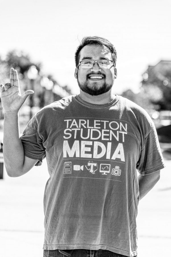 Alex+Huerta+says+farewell+to+Tarleton+and+Student+Publications