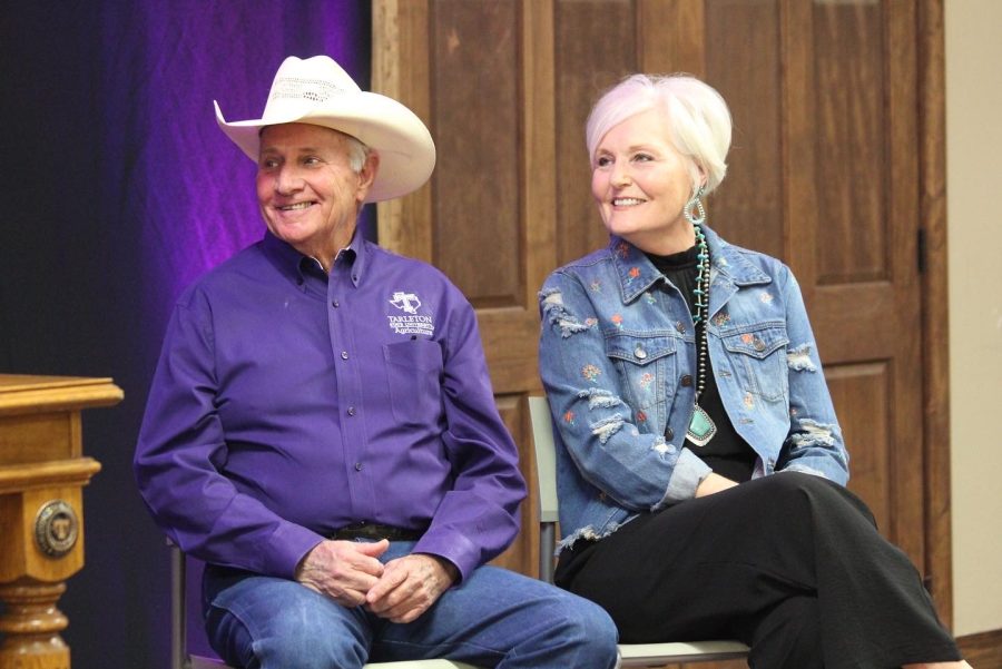 Bob and Darla Doty during the name unveiling on April 11, 2022.